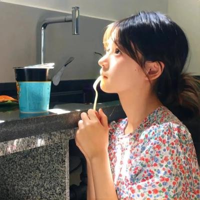 劈腿女王